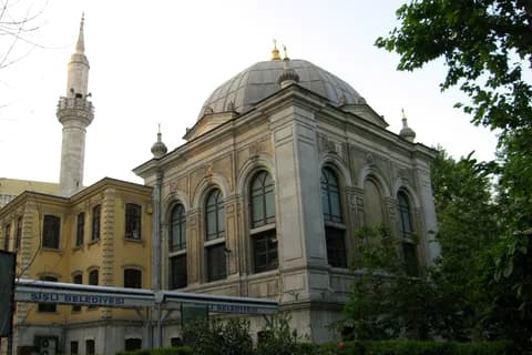 Teşvikiye Camii